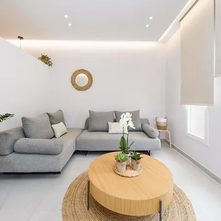 Olivia's House קאבוס