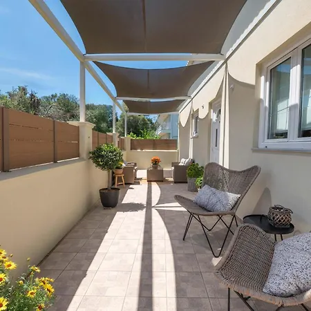 Dom wakacyjny Olivia's House Kávos